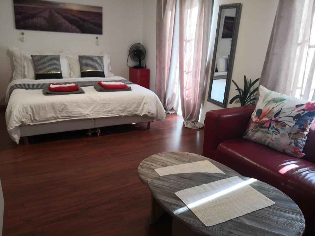Unteregasse21 Apartments Unterseen Екстер'єр фото